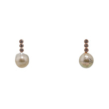 Load image into Gallery viewer, Earrings Pearly Baroque