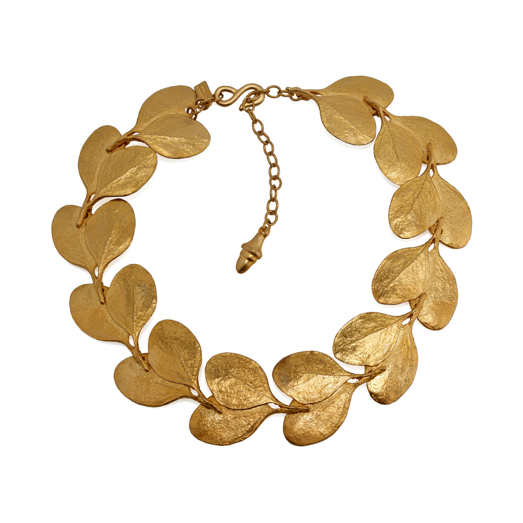 Necklace Golden Leaves