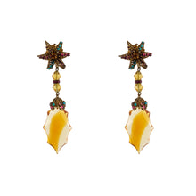Load image into Gallery viewer, Vintage Miriam Haskell Golden Crystal Brooch and Earrings