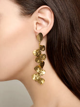 Load image into Gallery viewer, Earrings Golden Fall Leaves
