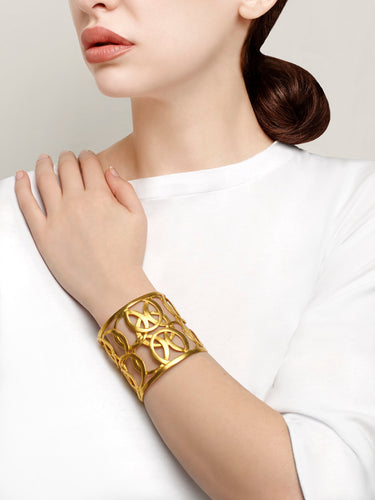 Cuff Gold Cover